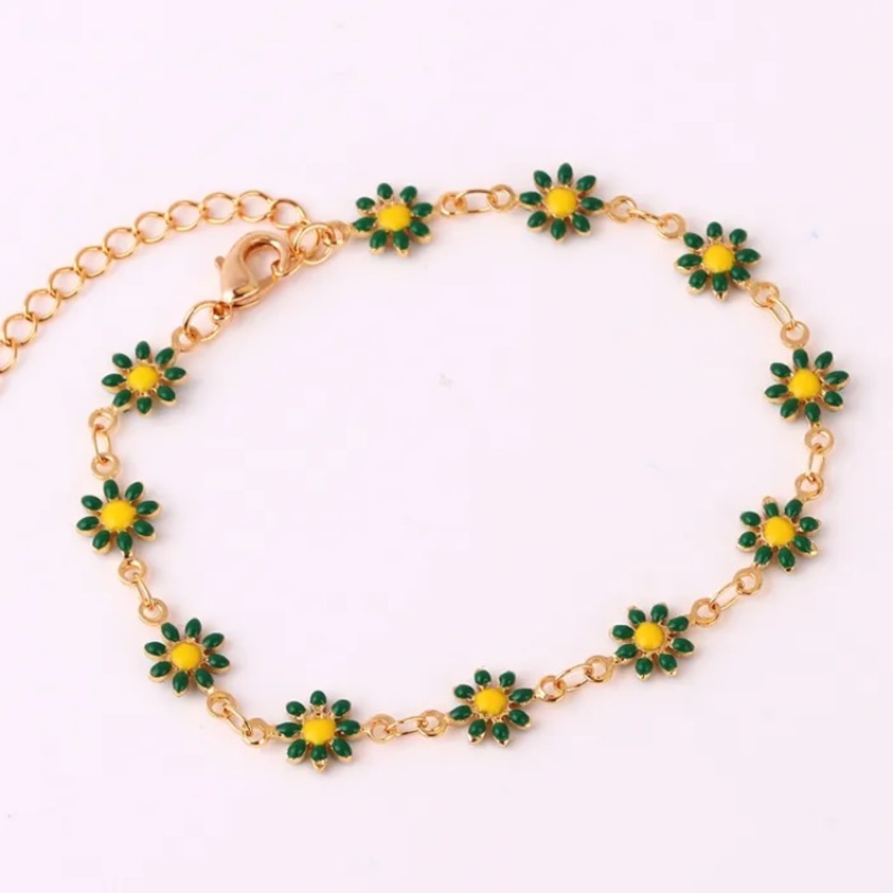 Green Daisy Enamel Bracelet